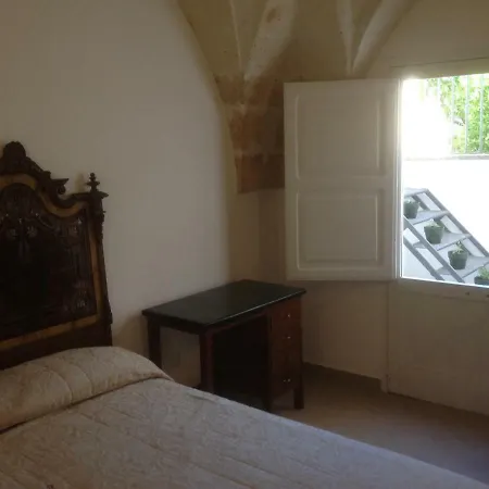 Antica Casa Del Pozzo 曼杜里亚
